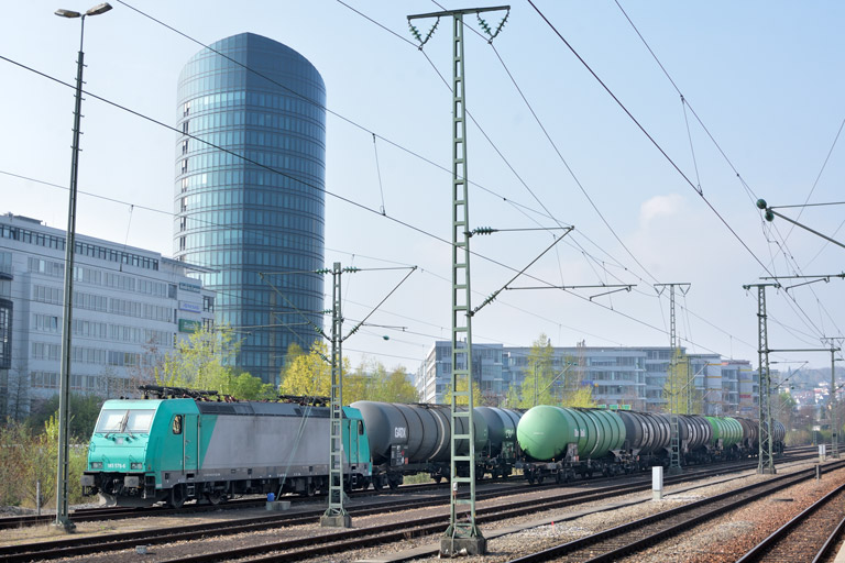 185 576 bei km 15,6 (April 2017)