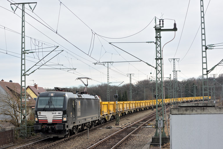 193 867 mit Bauz 75774 bei km 16,8 (M&auml;rz 2017)