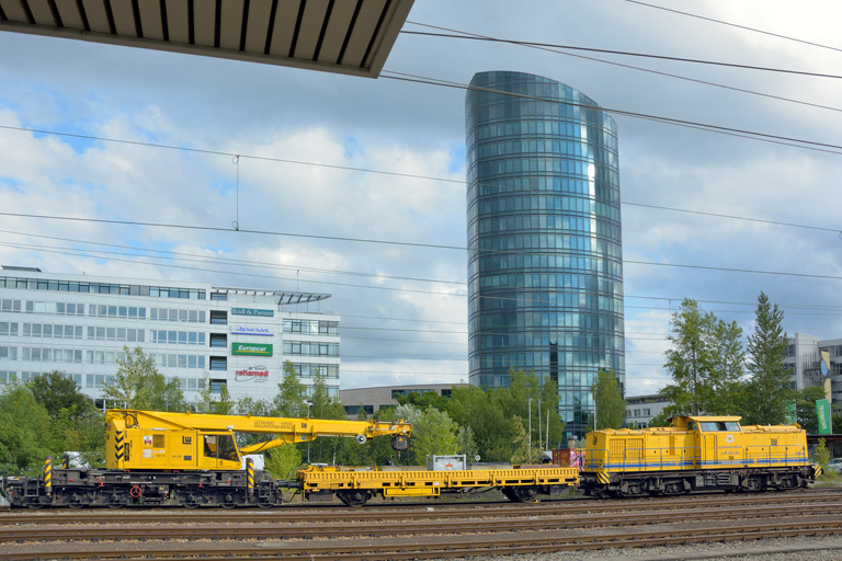 LW 203.001 (ex-DR 202 390) bei km 15,8 (August 2017)