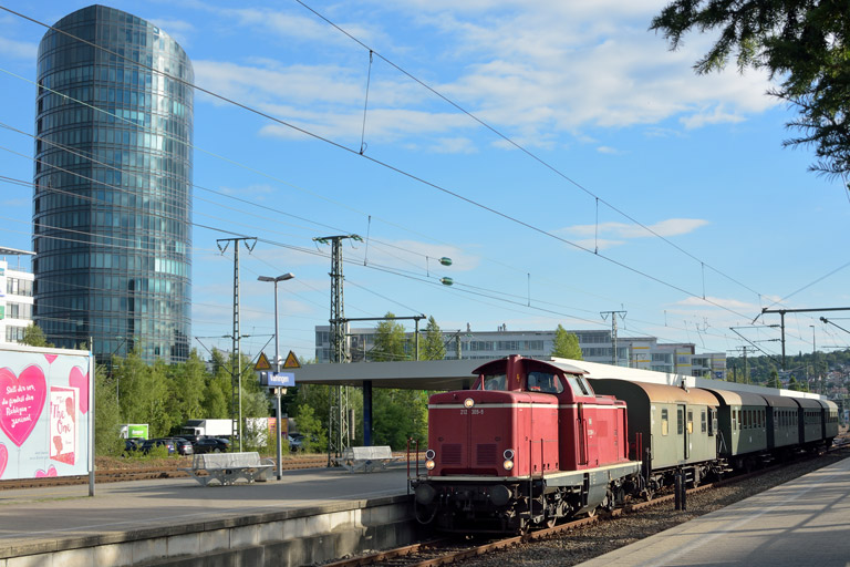 212 309 mit DPE 62216 bei km 15,6 (Juli 2017)