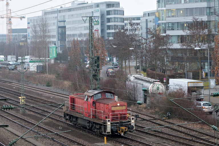 294 875 bei km 15,8 (Februar 2017)