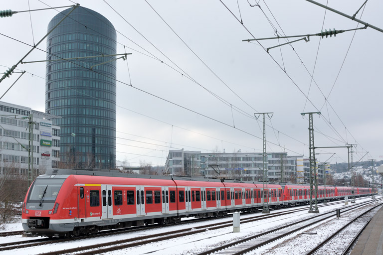 Baureihe 430 bei km 15,6 (Januar 2017)