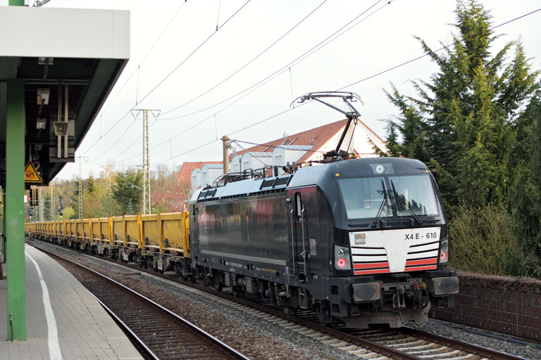 193 610 mit Bauz 91952 bei km 16,8 (April 2018)