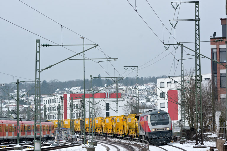 218 256 bei km 16,0 (M&auml;rz 2018)