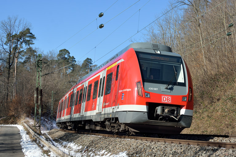 430 087 als S1 bei km 10,4 (Februar 2018)