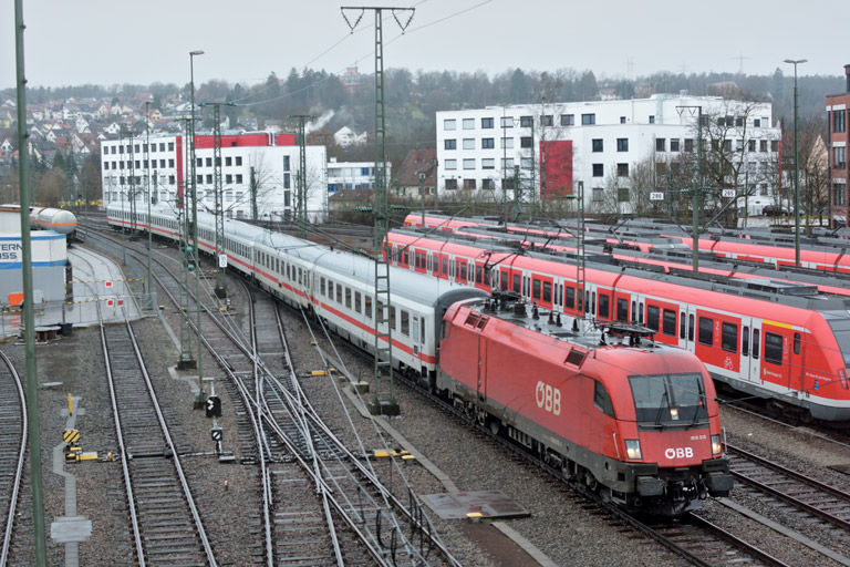&Ouml;BB 1016 013 mit IC 2944 bei km 16,0 (Januar 2018)