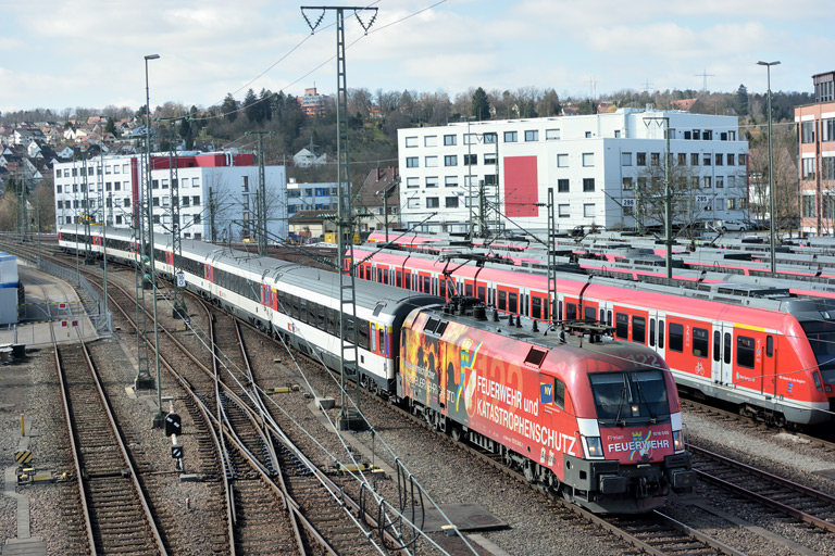 &Ouml;BB 1016 048 mit IC 282 bei km 16,0 (M&auml;rz 2018)