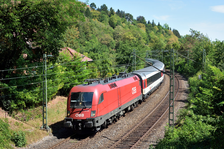 &Ouml;BB 1116 105 mit IC 187 bei km 9,4 (August 2018)