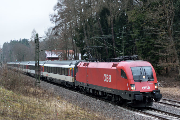 &Ouml;BB 1116 105 mit IC 188 bei km 18,2 (Februar 2018)