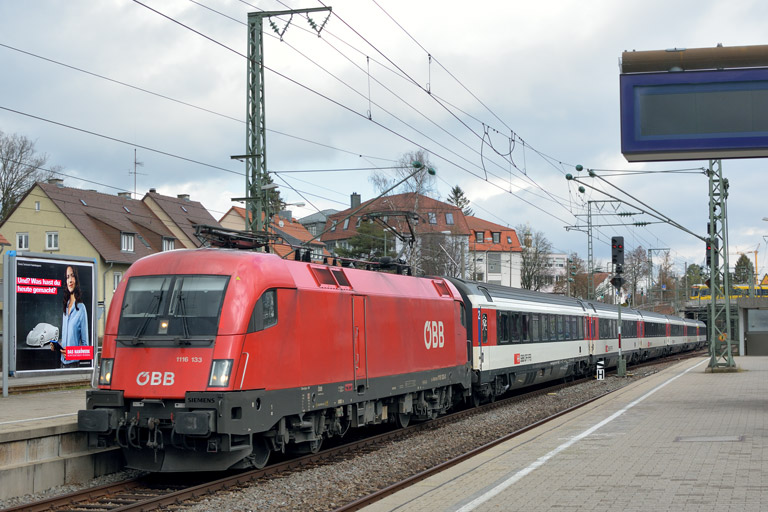 &Ouml;BB 1116 133 mit IC 187 bei km 15,6 (Februar 2018)