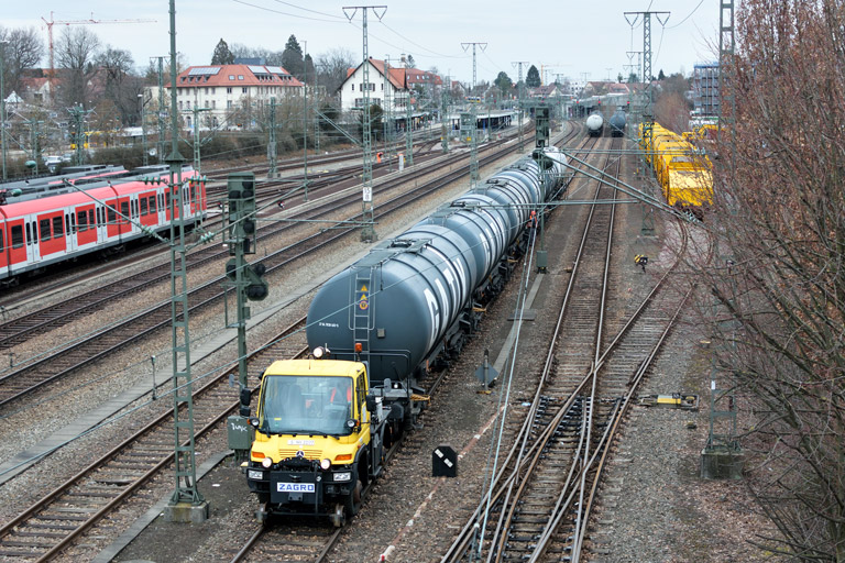 Zweiwegefahrzeug bei km 15,8 (M&auml;rz 2018)
