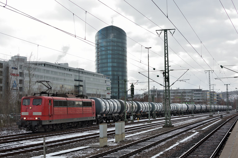 151 001 bei km 15,6 (Januar 2019)