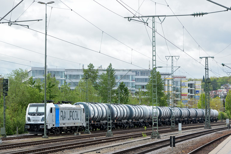 187 312 bei km 15,6 (Mai 2019)