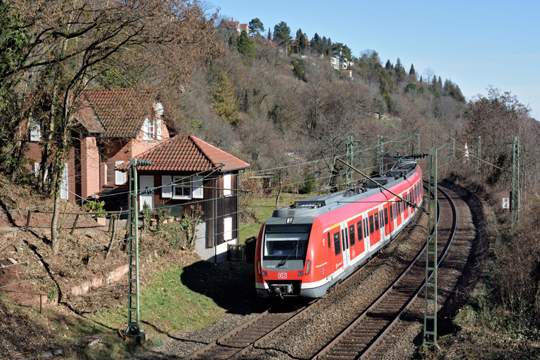 430 083 als S1 bei km 9,4 (Februar 2019)