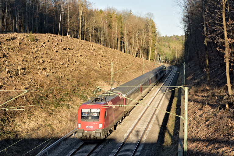 &Ouml;BB 1116 131 mit IC 281 bei km 19,0 (Februar 2019)