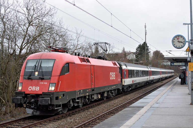 &Ouml;BB 1116 180 mit IC 188 bei km 14,0 (Januar 2019)