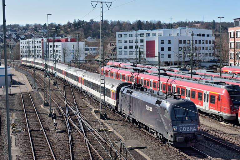 &Ouml;BB 1116 182 mit IC 280 bei km 16,0 (Februar 2019)