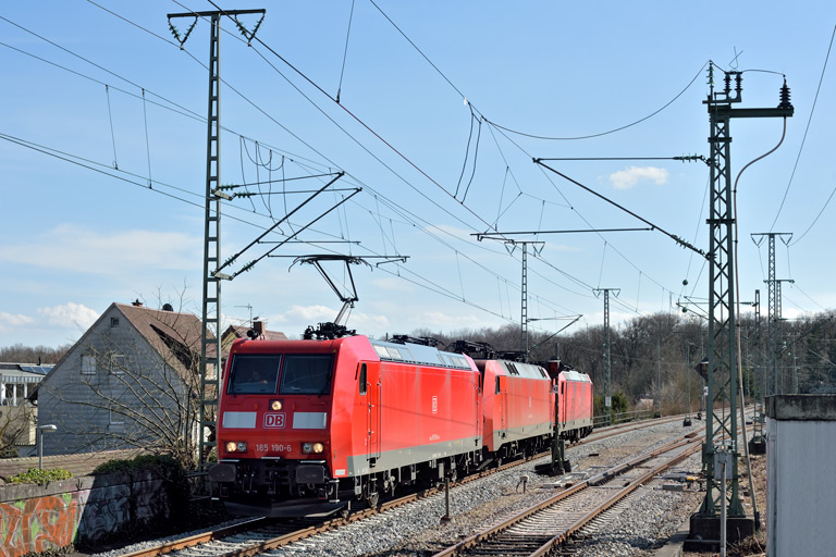 185 190, 152 095 und 185 386 bei km 16,8 (M&auml;rz 2020)