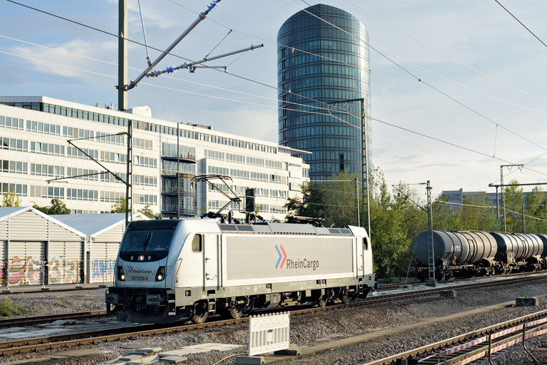 187 076 bei km 15,6 (September 2020)