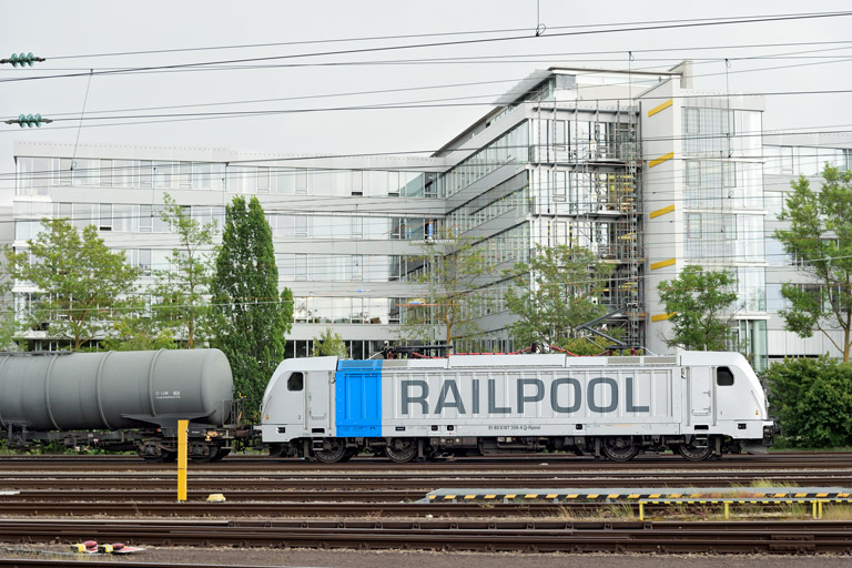 187 306 bei km 15,8 (Juni 2020)