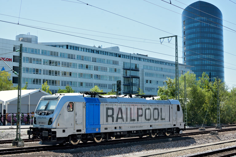 187 308 bei km 15,6 (Juli 2020)