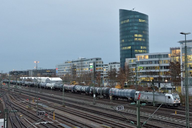 187 502 bei km 15,8 (Dezember 2020)