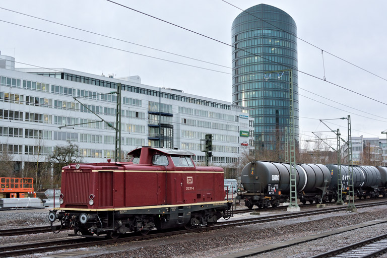 212 371 bei km 15,6 (Februar 2020)