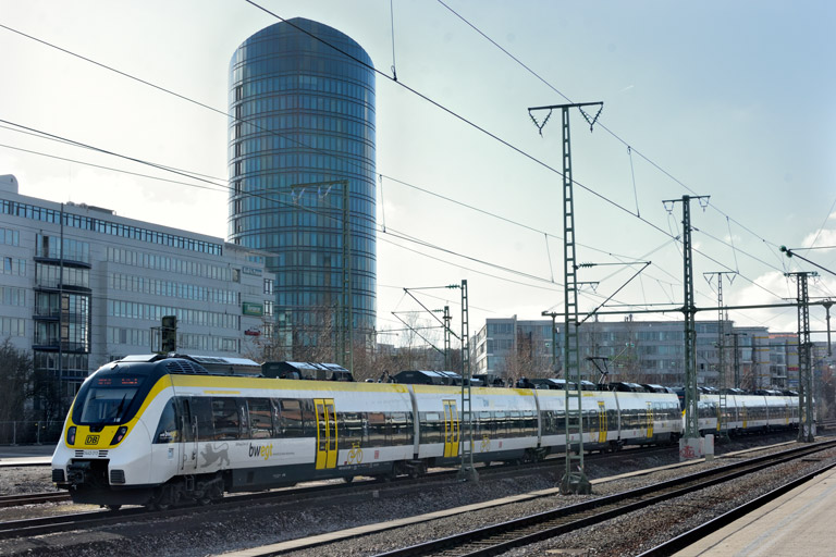 3442 201 und 3442 212 bei km 15,6 (Februar 2020)