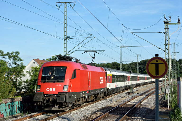 &Ouml;BB 1116 067 mit IC 184 bei km 16,8 (Juni 2020)