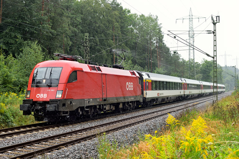 &Ouml;BB 1116 087 mit IC 188 bei km 18,2 (August 2020)