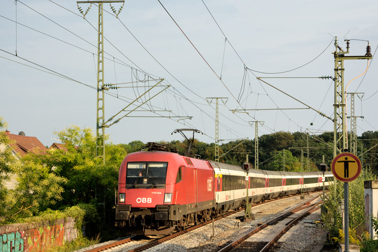 &Ouml;BB 1116 088 mit IC 184 bei km 16,8 (August 2020)