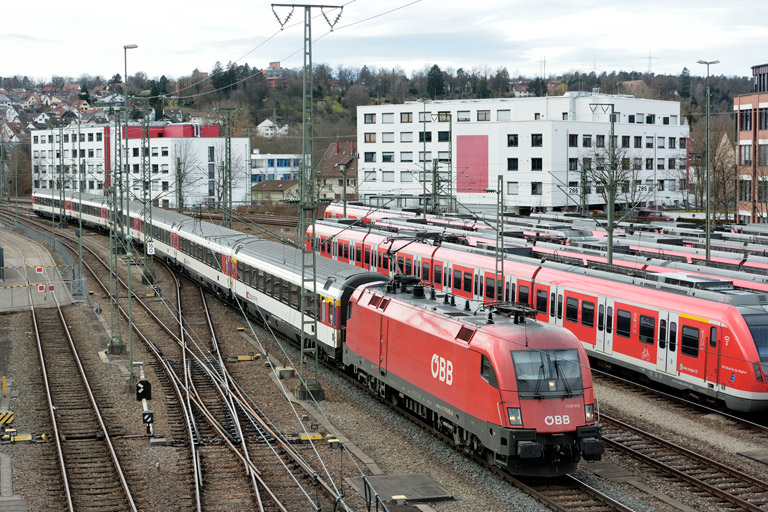 &Ouml;BB 1116 092 mit IC 282 bei km 16,0 (Februar 2020)