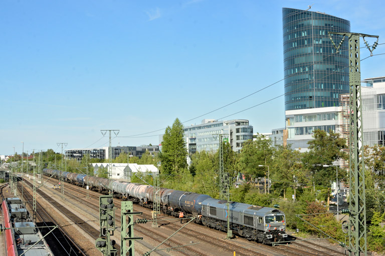 DE 669 bei km 15,8 (Juli 2020)