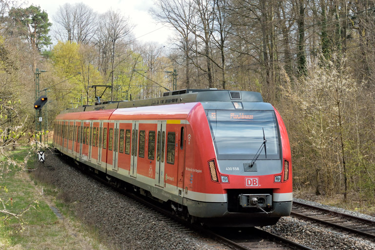 430 568 als S1 bei km 11,6 (April 2021)
