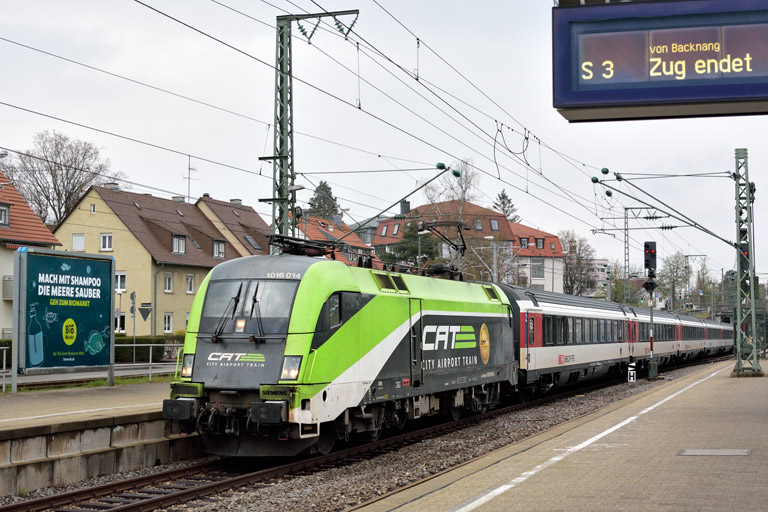 &Ouml;BB 1016 014 mit IC 283 bei km 15,6 (April 2021)