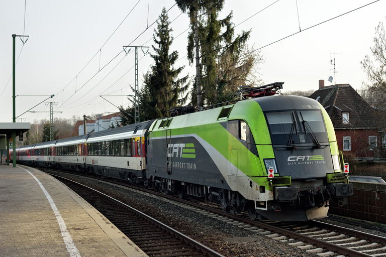 &Ouml;BB 1016 016 mit IC 2511 bei km 16,8 (Februar 2021)