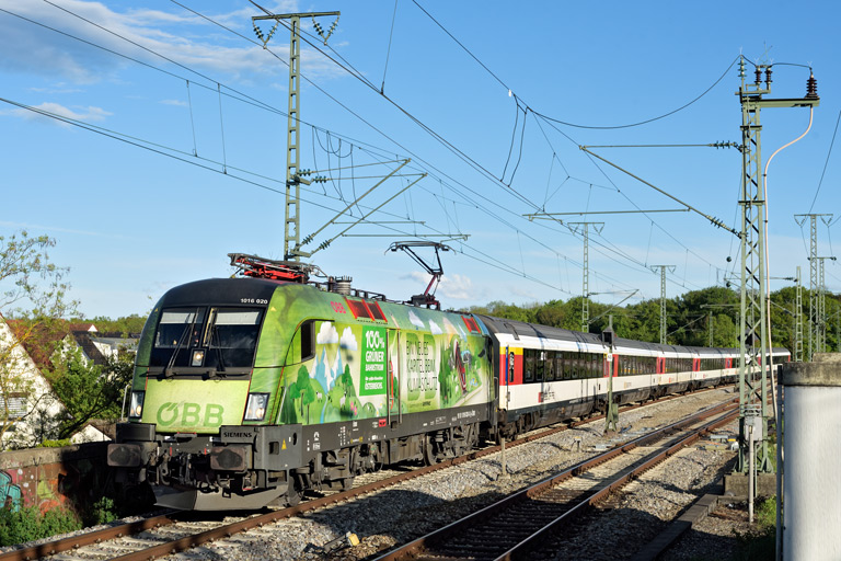&Ouml;BB 1016 020 mit IC 184 bei km 16,8 (Mai 2021)