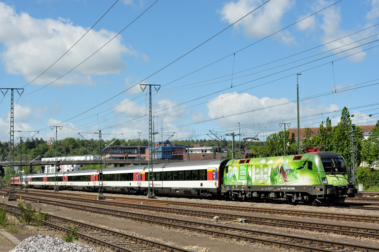 &Ouml;BB 1016 020 mit IC 282 bei km 15,8 (Mai 2021)