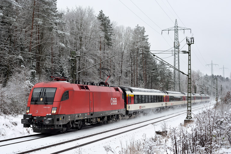 &Ouml;BB 1016 021 mit IC 280 bei km 18,2 (Januar 2021)
