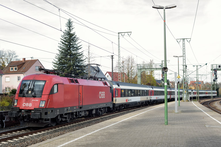 &Ouml;BB 1016 050 mit IC 187 bei km 16,8 (November 2021)