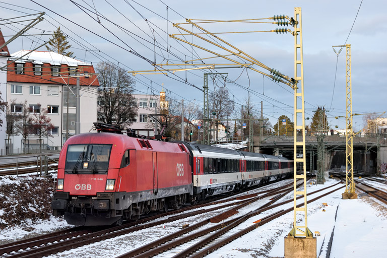 &Ouml;BB 1116 046 mit IC 281 bei km 15,4 (Januar 2021)