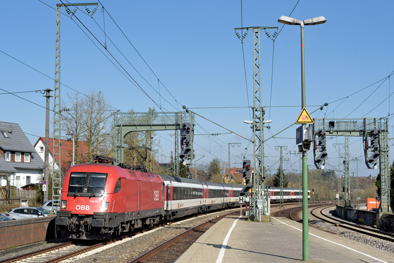 &Ouml;BB 1116 053 mit IC 185 bei km 16,6 (April 2021)