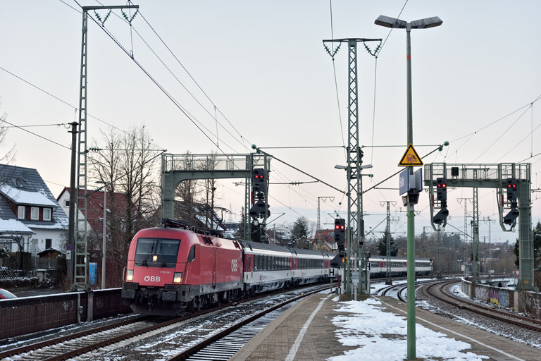 &Ouml;BB 1116 065 mit IC 281 bei km 16,6 (Januar 2021)