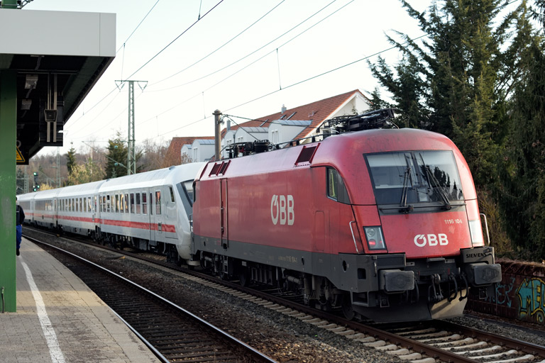 &Ouml;BB 1116 104 mit IC 2511 bei km 16,8 (M&auml;rz 2021)