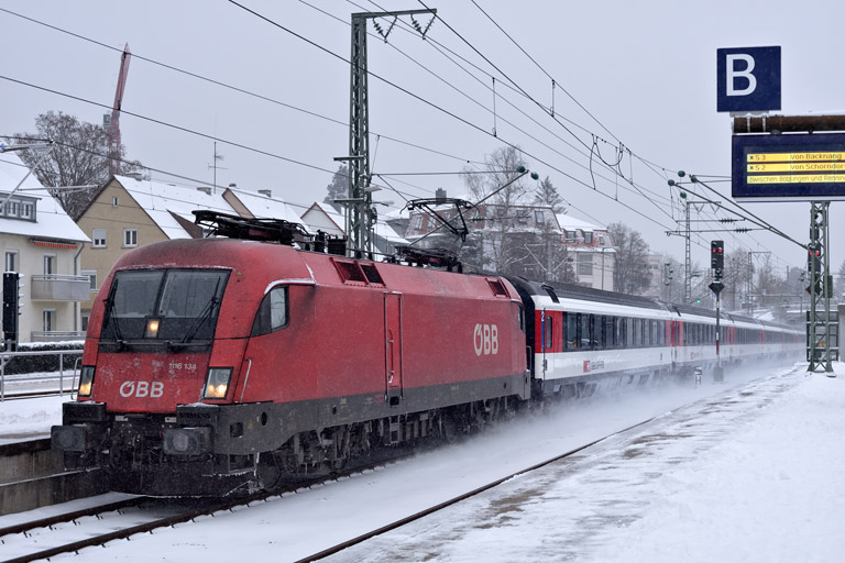 &Ouml;BB 1116 134 mit IC 281 bei km 15,6 (Februar 2021)