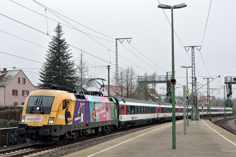 &Ouml;BB 1116 168 mit IC 187 bei km 16,8 (Januar 2021)
