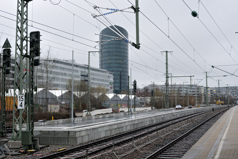 Bahnsteigbau bei km 15,4 (M&auml;rz 2021)