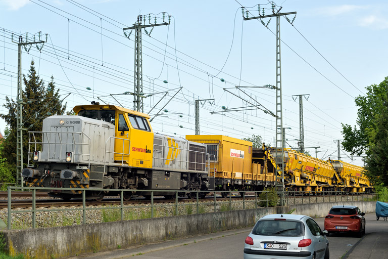 Schweerbau 277 031 bei km 16,4 (Mai 2022)