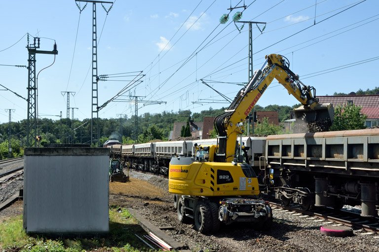 Gleis- und Weichenerneuerung bei km 16,8 (Juni 2022)