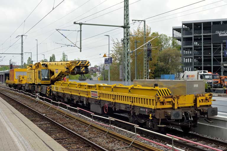 Schienenkranwagen bei km 15,4 (Mai 2022)